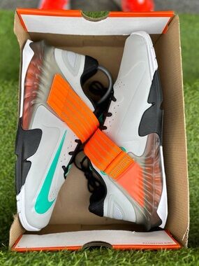 Nike Savaleos Grey Fog Gym Shoes Weightlifting Training Shoes